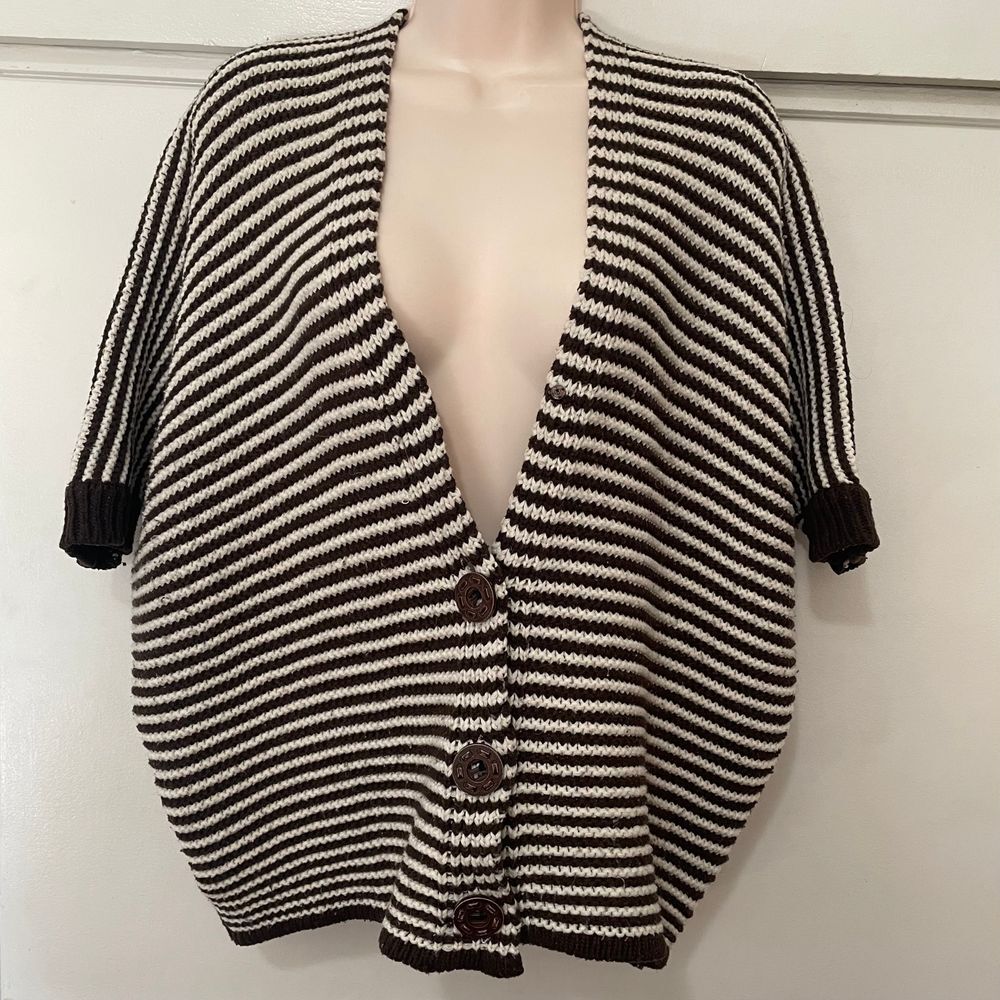 Mingnuo women's large chunky striped cropped brown beige button cardigan sweater